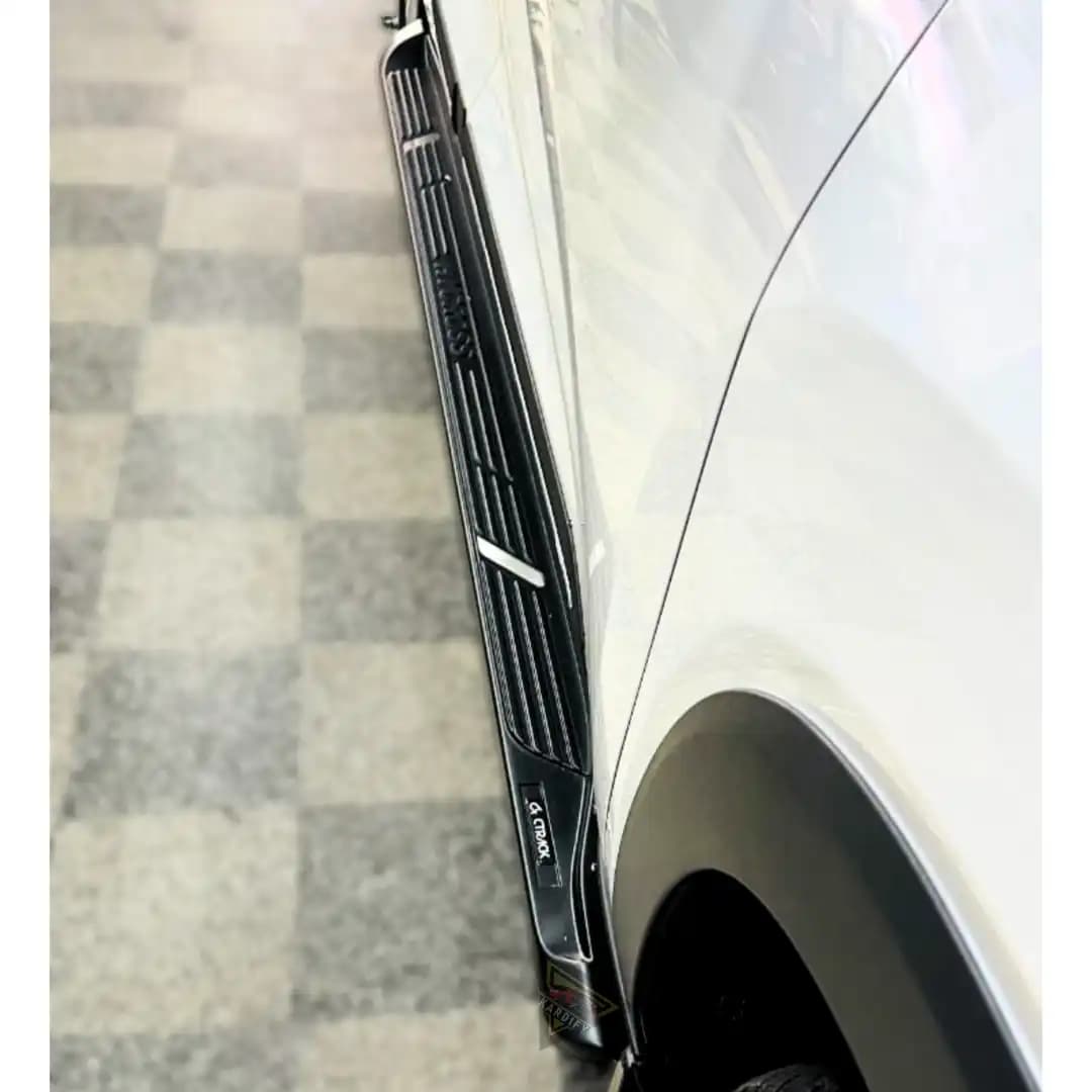 C-Track Side Step / Foot Rest R 940 N-Line for Toyota Innova Hycross
