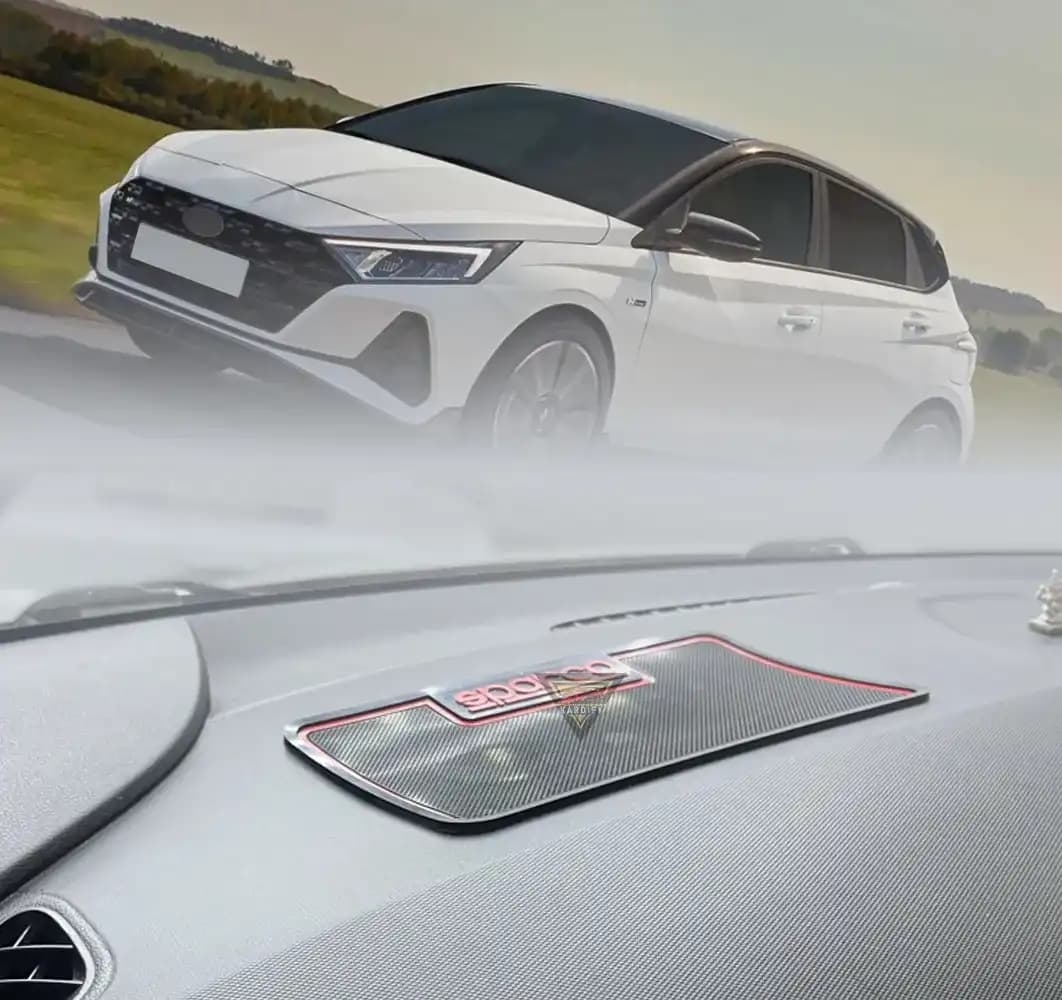 Sparco Anti Slip Dashboard Mats with thin border - Image 5 of 5